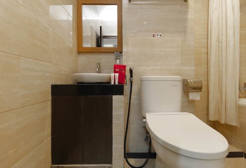 스탠다드 룸, Reddoorz Plus Near Pantai Losari
