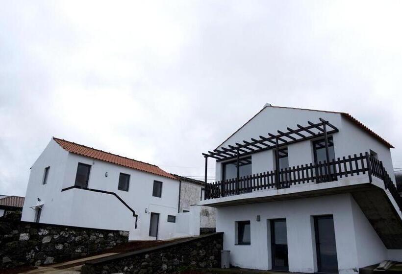 Апартаменты 1 Спальня Вид на Море, Sara Village