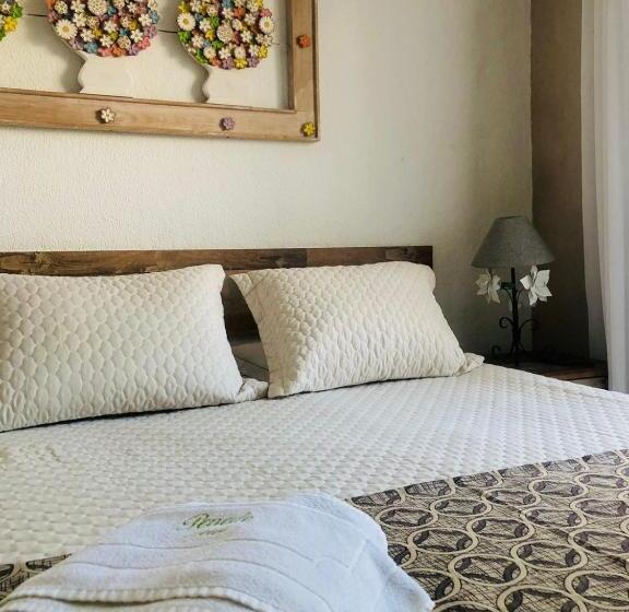 디럭스 룸, Penedo House Pousada