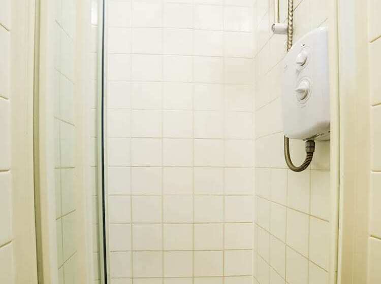 اتاق لوکس سه تخته, Devine Beach Hotel, Westcliff Southend-On-Sea
