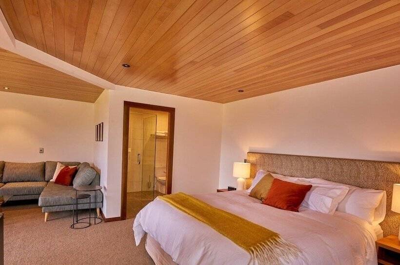 Апартаменты Deluxe 1 Спальня, Cabot Lodge