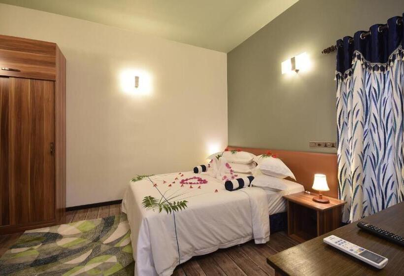 3 Bedroom Suite, Island Home Inn