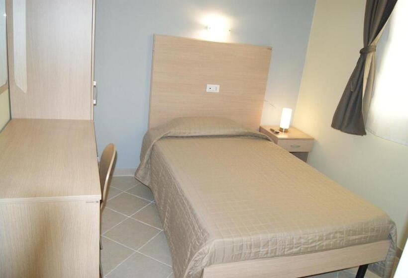 اتاق لوکس یک تخته, Guest House Golfo Xifonio