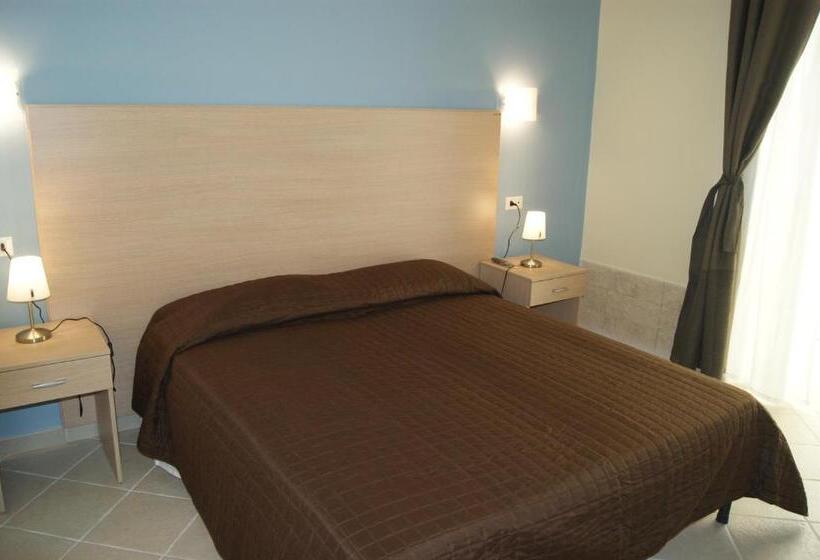 اتاق لوکس, Guest House Golfo Xifonio