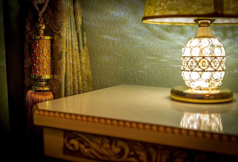 Апартаменты Deluxe 1 Спальня, Jmr Royal