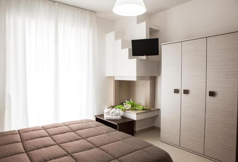 غرفة قياسية مزوَّدة بشُرفة, B&b Arfe