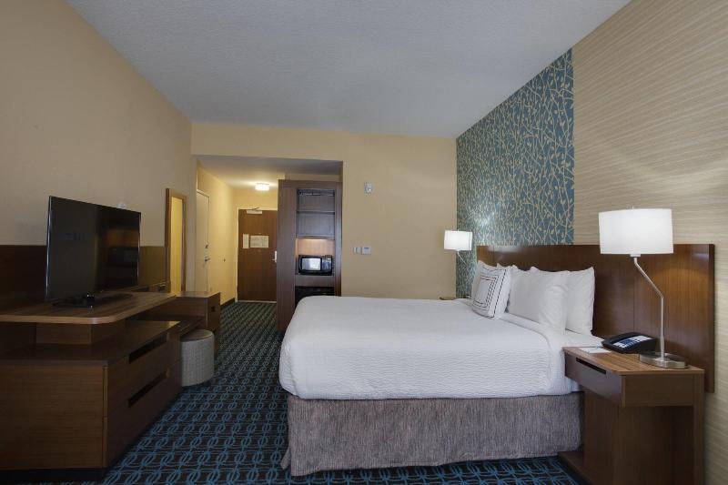 חדר סטנדרט עם מיטת קינג, Fairfield Inn & Suites By Marriott Fort Lauderdale Downtown/las Olas