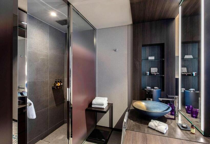 Номер Superior Кровать Кинг, Pullman Tokyo Tamachi