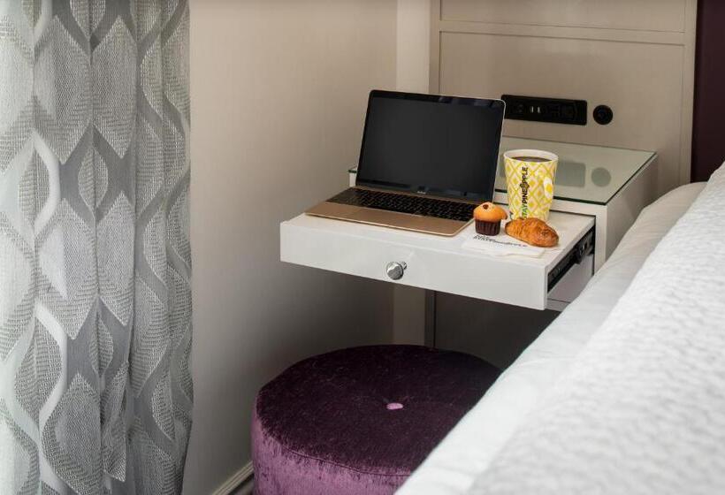 스탠다드 테라스 룸, Staypineapple, An Artful Hotel, Midtown New York