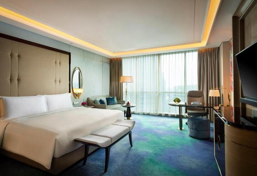 Номер Премиум, Intercontinental Hotels Jakarta Pondok Indah, An Ihg