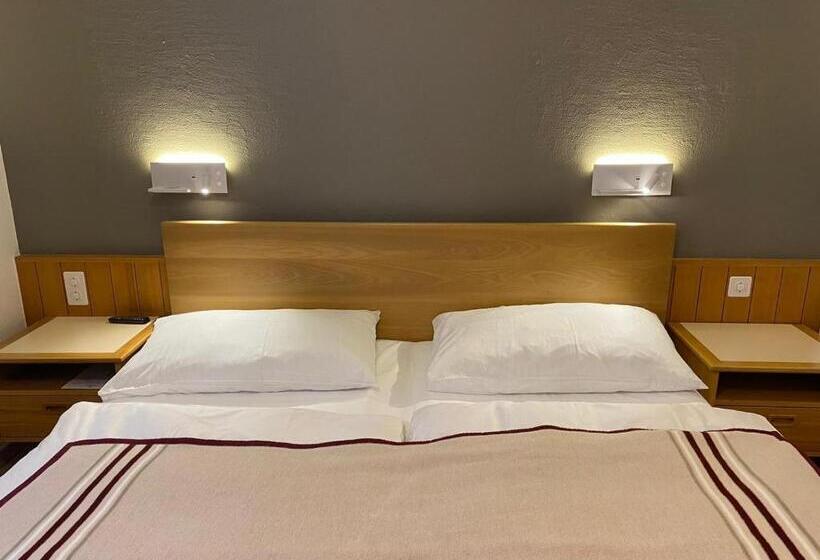 اتاق استاندارد, Petit Steffani Bed & Breakfast