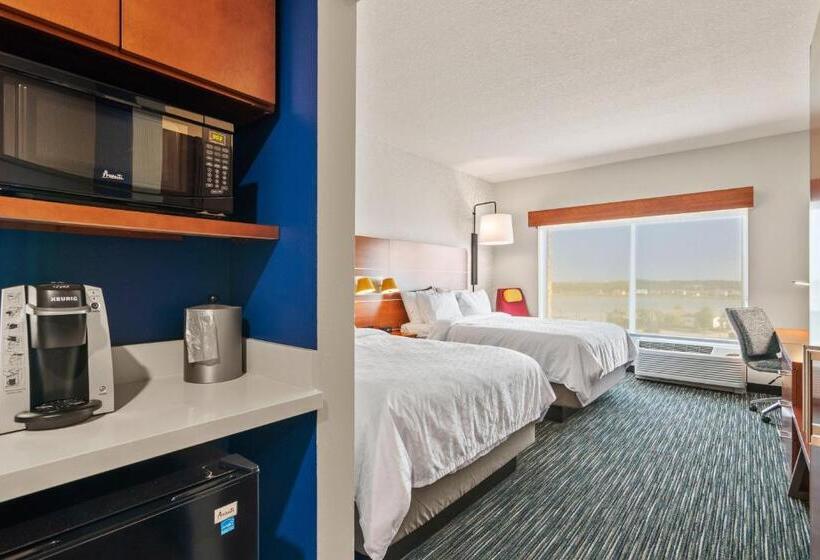 Номер Стандарт, Holiday Inn Express & Suites Orlando  Lake Buena Vista, An Ihg