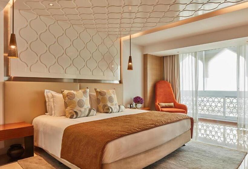 Номер Deluxe Кровать Кинг Вид на Город, The Taj Mahal Tower Mumbai