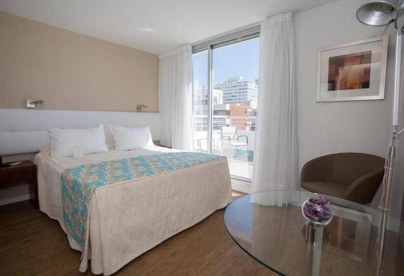 Номер Superior Вид на Море с Балконом, Seaview Hotel Boutique
