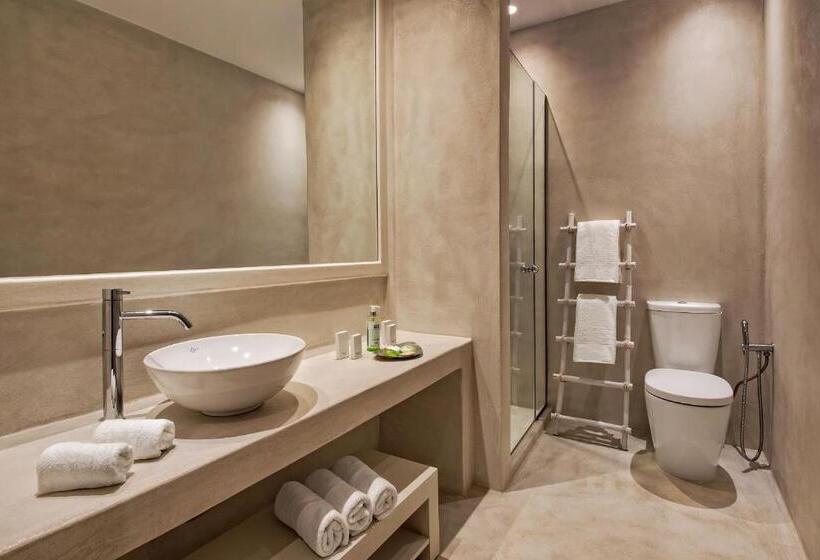 ویلای 1 خوابه با چشم‌انداز دریا, Villa Adrali