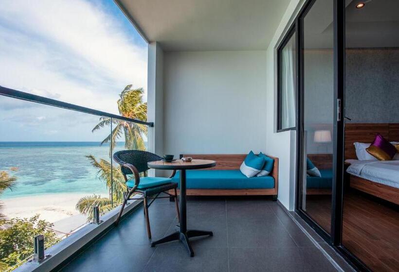 اتاق سوپریور با چشم‌انداز دریا, Plumeria Maldives