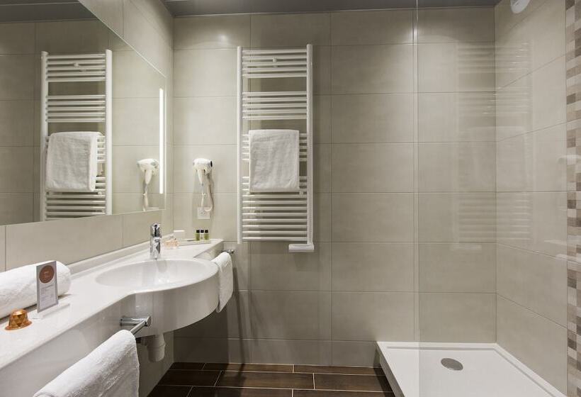 Номер Стандарт Трехместный, B&b Hotel Strasbourg Nord Schiltigheim Lac 4 étoiles