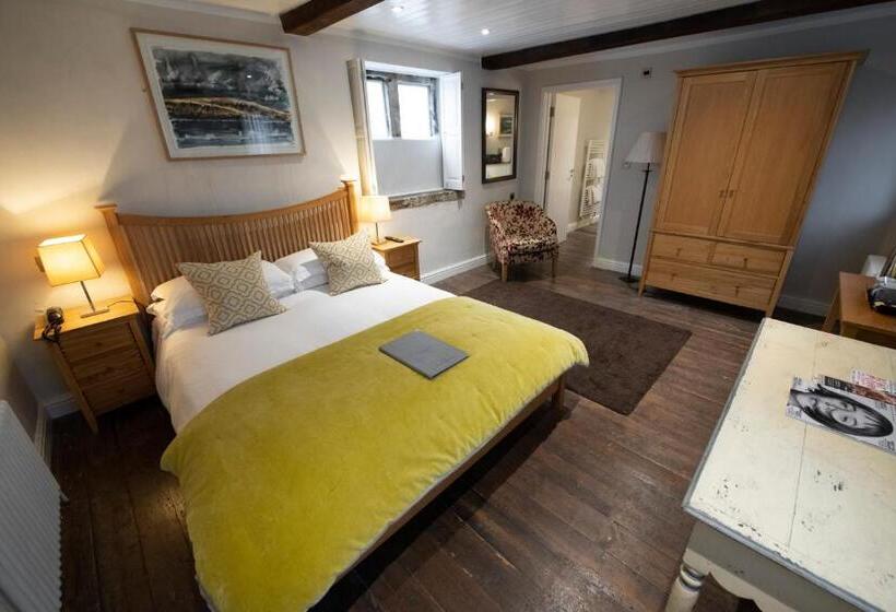 Номер Deluxe, Wheelwrights Arms Country Inn & Pub