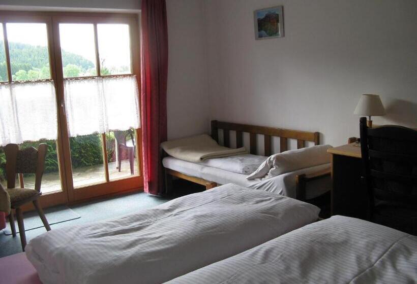 スタンダードトリプルルーム, Alpenhotel Allgäu