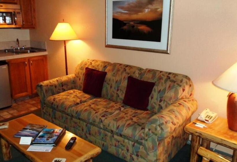 스탠다드 스튜디오, The Lodge At Lake Tahoe