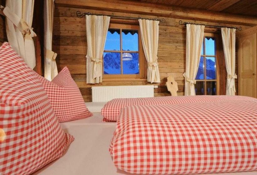 Четырехместный Номер Классик, Glinzhof Mountain Natur Resort Agriturismo