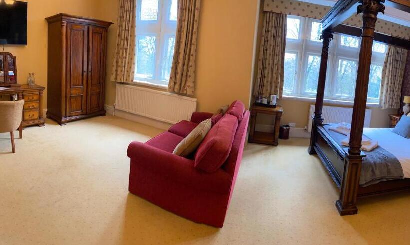 Family Suite, Barringtons
