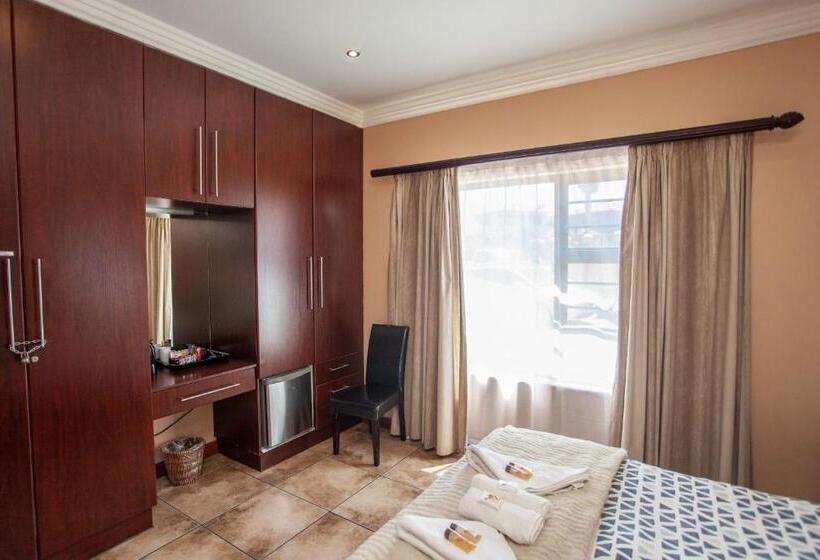 Номер Executive, Dolphin Dance Lodge