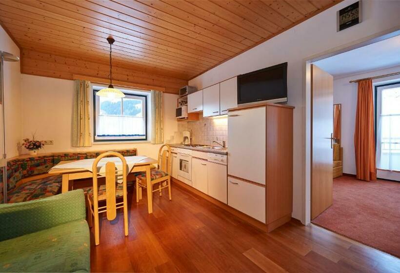 Семейные Апартаменты, Gästehaus Emmi