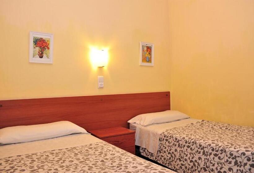 Номер Стандарт, Hostal Bejar