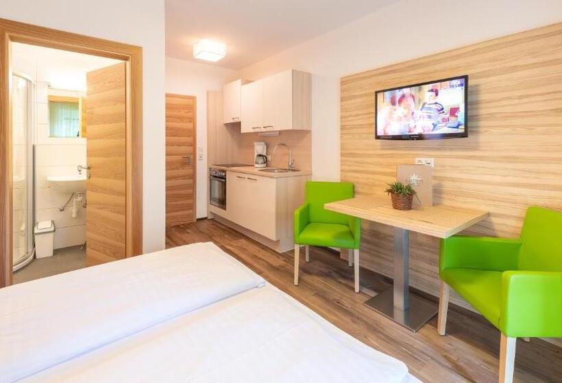 آپارتمان 1 خوابه با بالکن, Apartments Kristan