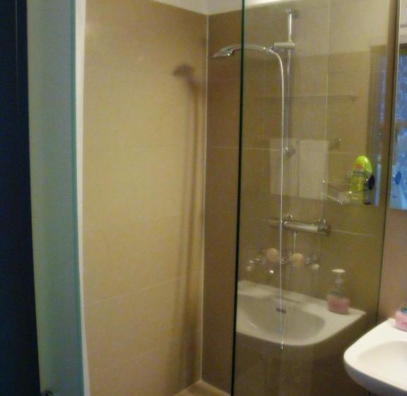 Апартаменты 1 Спальня, Apartments Seeblick Mit Anbindung An Ein 4 Sterne