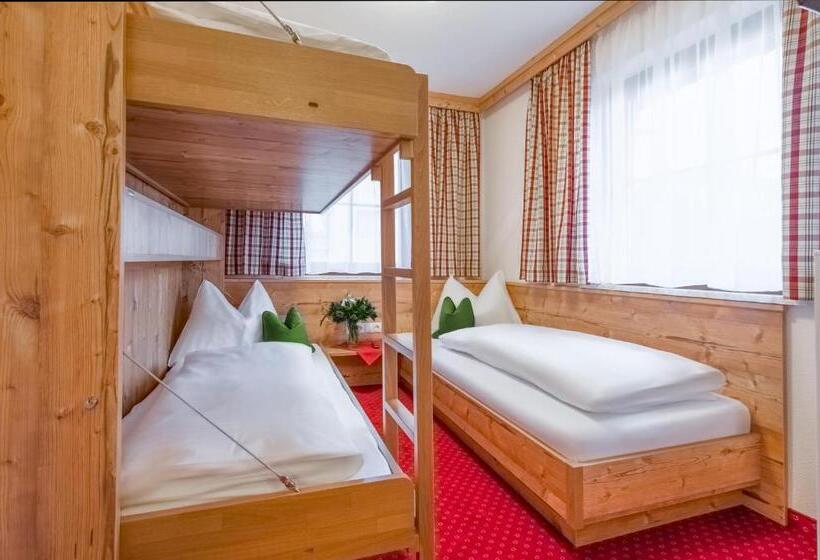 Семейный Номер Классика, Pension Haus Am Dorfplatz