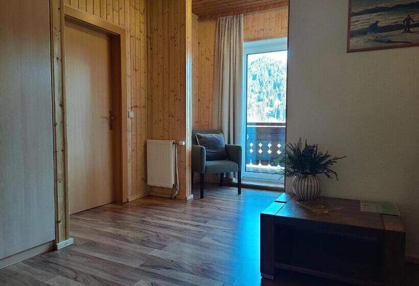 Семейный Номер, Pension Almhof