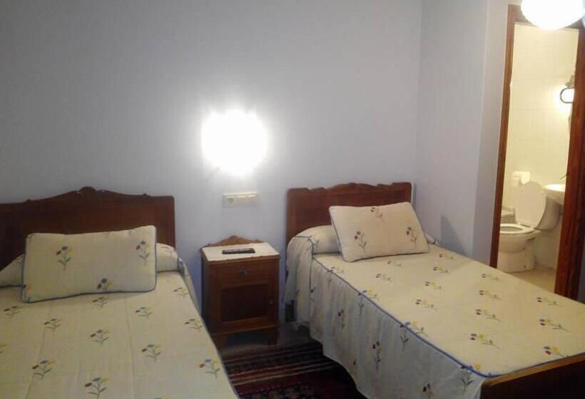 חדר סטנדרט, Hostal Pumar