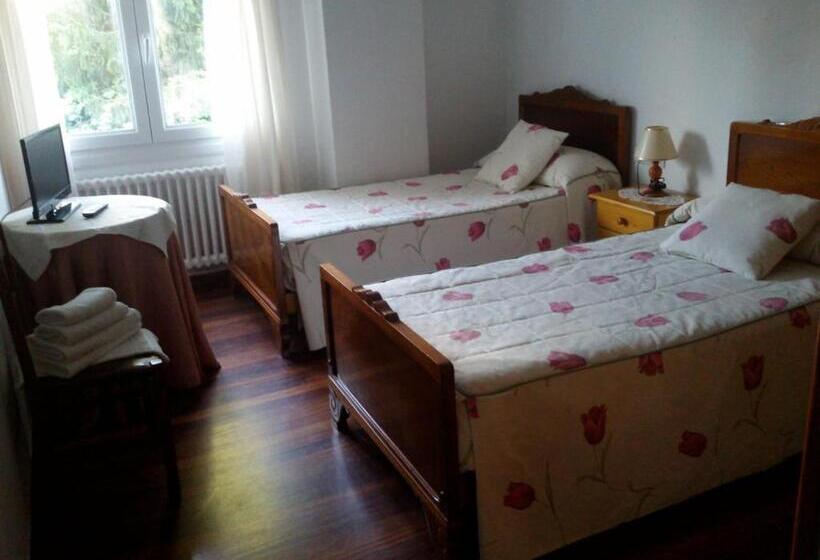 חדר סטנדרט חדר אמבטיה משותף, Hostal Pumar