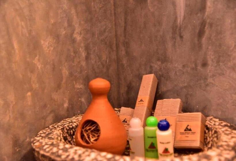 غرفة قياسية مطلّة علي الحديقة, Akein Jungle Resort   Sigiriya