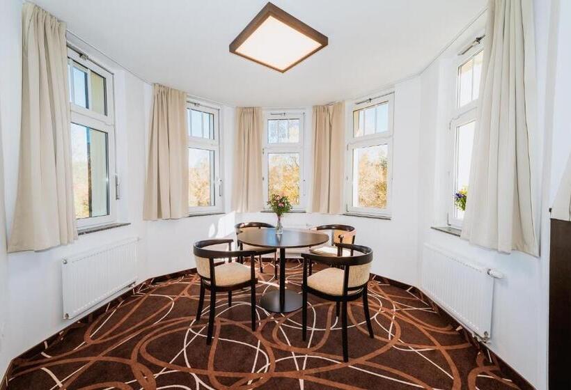 Suite, Hubertus