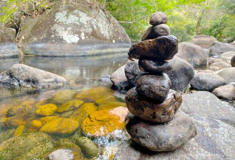샬레, Pousada Estância Rio Acima