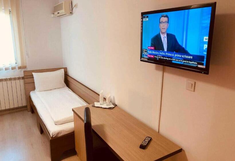 수피리어 트리플 룸, Pensiunea Alexander