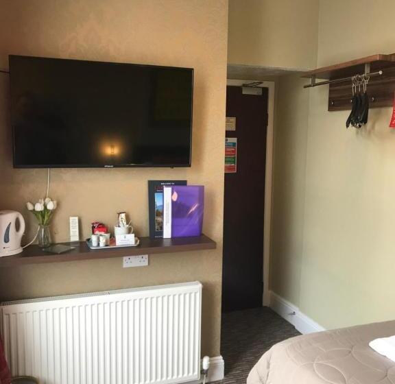 اتاق استاندارد یک تخته با سرویس بهداشتی مشترک, Cornerways Guest House