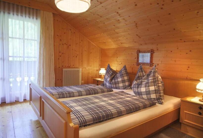 Апартаменты 2 Спальни с Балконом, Gasserhütte