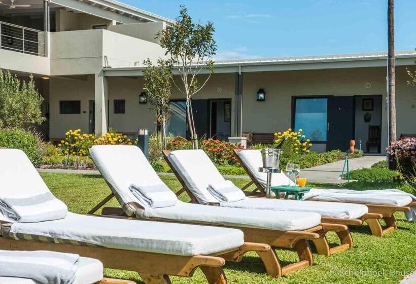 اتاق لوکس با چشم‌انداز باغ, Schulphoek Seafront House