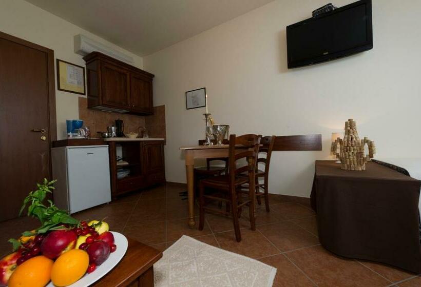 استودیوی استاندارد, Locanda Ristorante Al Cardellino