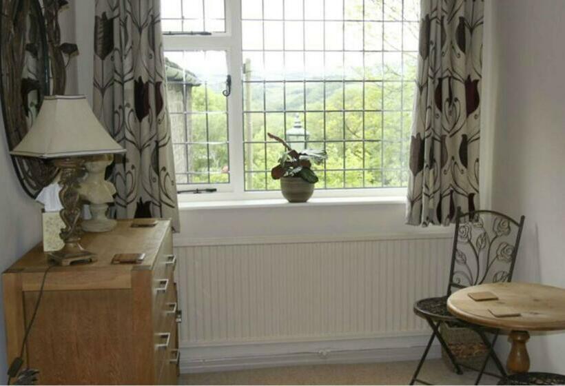 标准间, The Strawbury Duck Inn