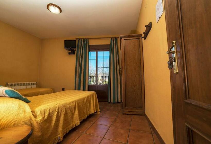 Апартаменты 1 Спальня, Apartamentos Raisa