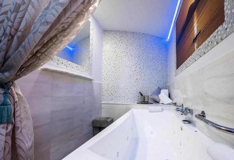 Номер Стандарт с Гидромассажем, Hostal La Carretera