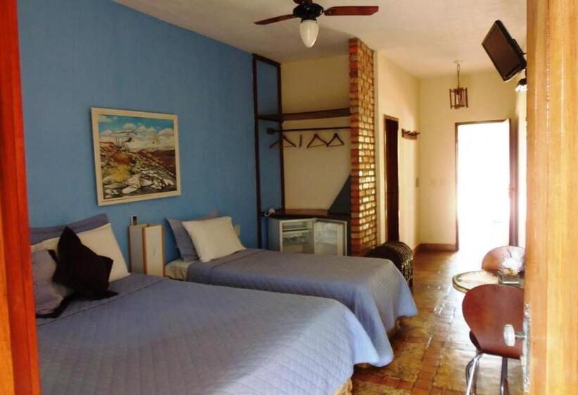 Номер Стандарт Трехместный, Fazenda Hotel Pedra Dos Ventos
