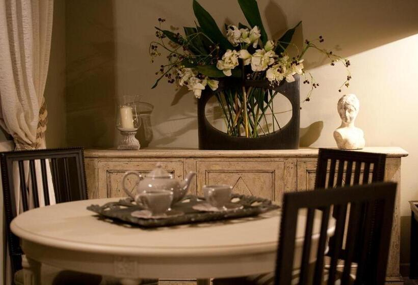 Люкс, Relais Russiz Superiore