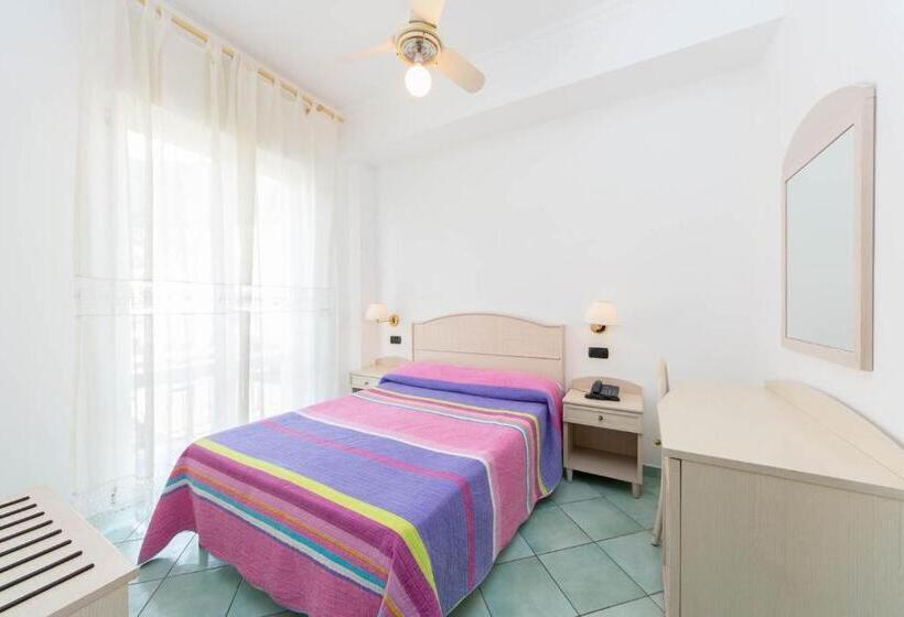 Апартаменты 1 Спальня, La Residenza Apart