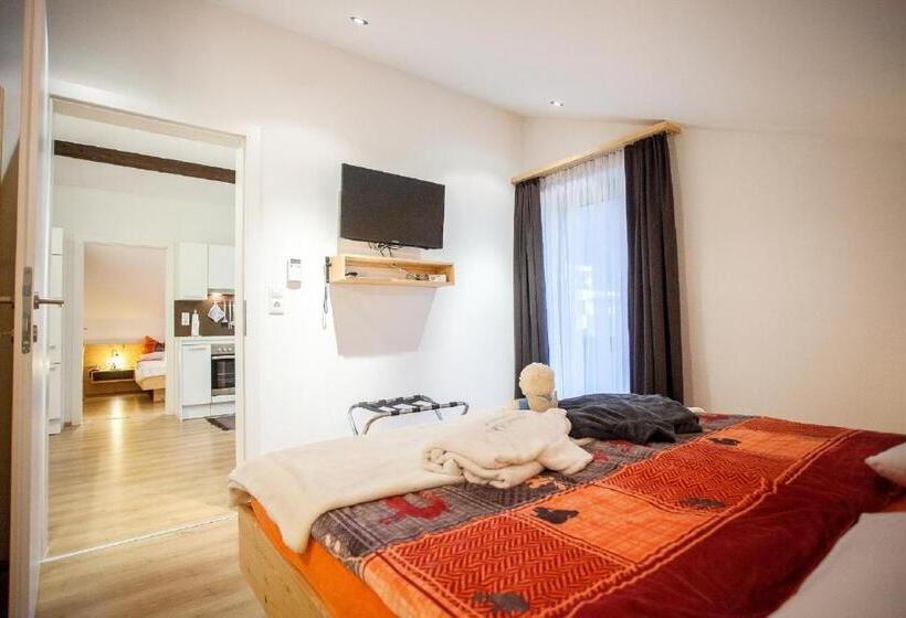 Апартаменты 2 Спальни, Gästehaus Waldrand Garni